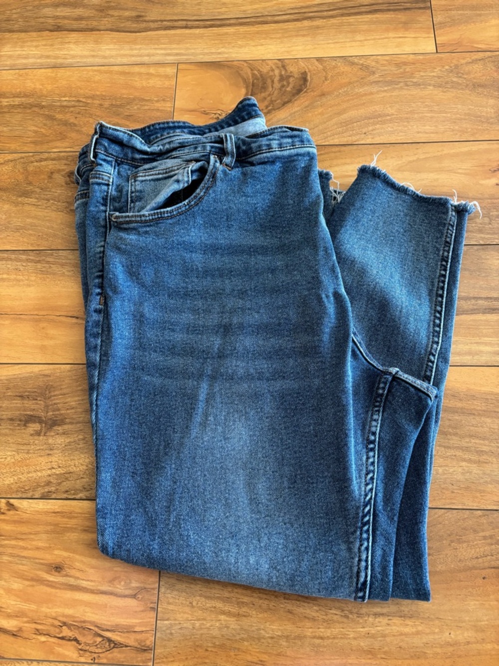 Women's High Rise Wash Ankle Crop Jeans